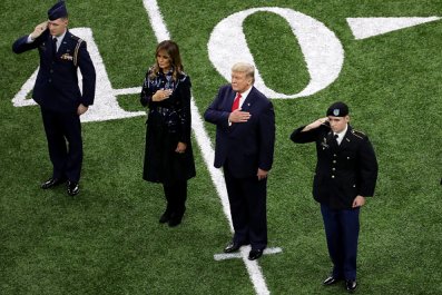 picture of POTUS at college football